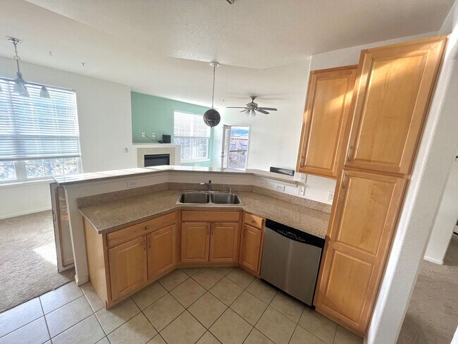 Building Photo - Charming 2BR Condo in Erie