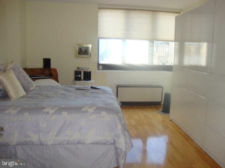 Building Photo - 1420 Locust St