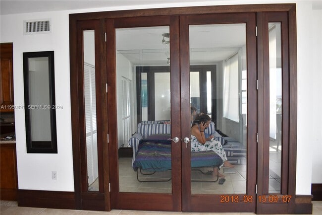 Building Photo - 5255 Collins Ave