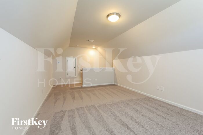 Building Photo - 16 Wild Lily Dr