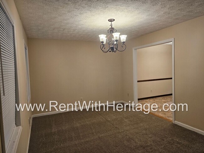 Building Photo - WOW! GORGEOUS HOME / PARTIAL FINISHED BASEMENT / RESORT STYLE POOL/ ALEXANDER HIGH SCHOOL