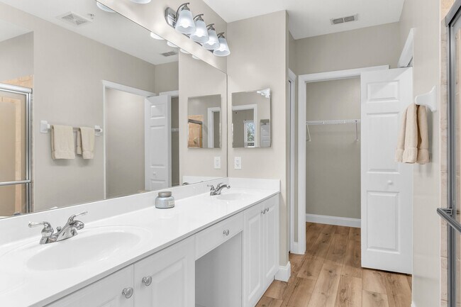 Building Photo - 4705 Hawks Nest Way
