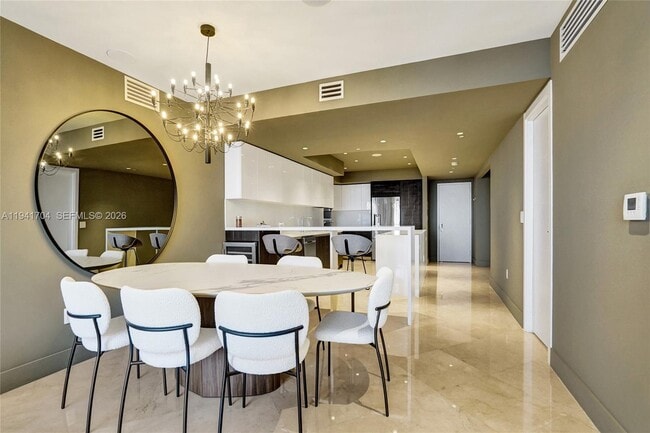 Building Photo - 1800 S Ocean Dr