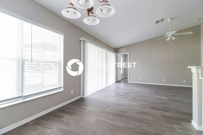 Building Photo - 3 Bedroom Pet-Friendly Home in Cape Coral, FL with Main Street Renewal