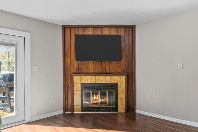 Building Photo - 1844 Nicklaus Dr