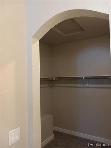 Building Photo - 10523 Summer Rdg Dr