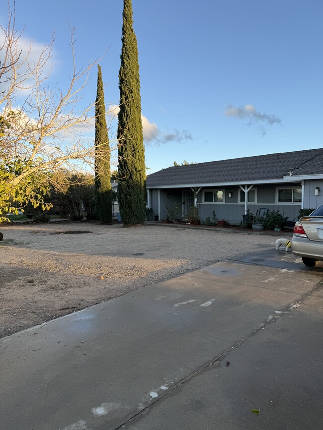 Building Photo - 17805 Bascom St