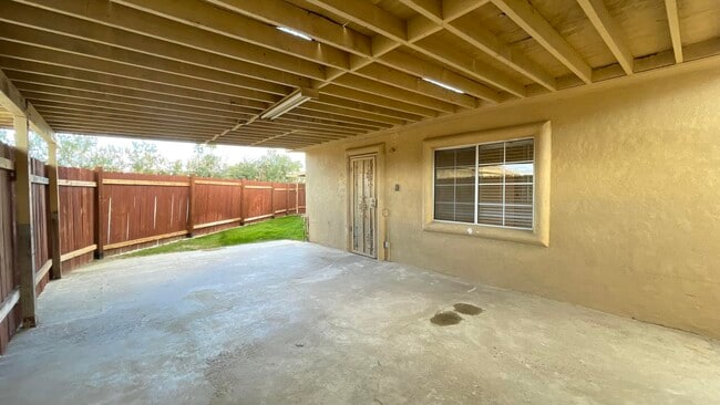 Building Photo - 81406 S Palo Verde Dr