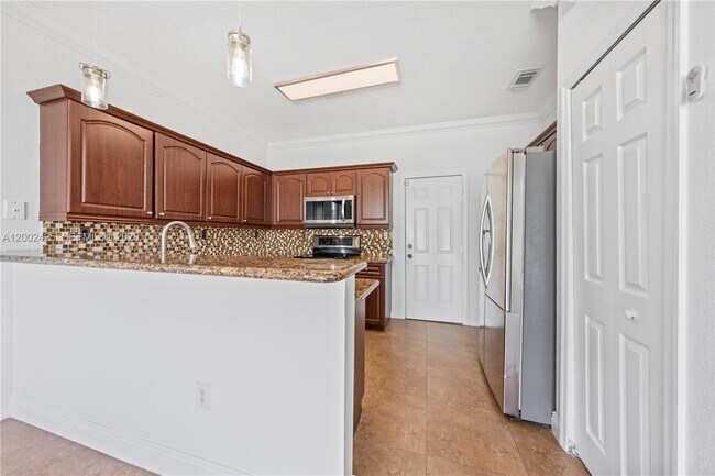 Building Photo - 27460 SW 138th Path