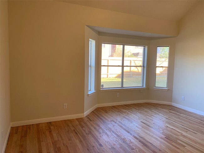 Building Photo - 12203 Meadow Ln Ct