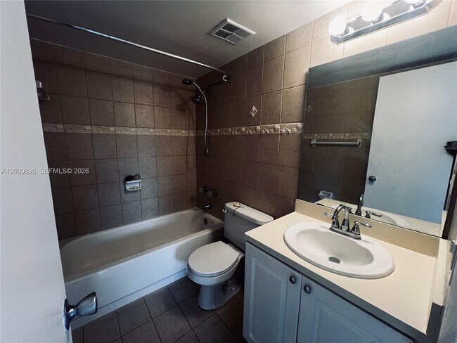 Building Photo - 8307 SW 142nd Ave