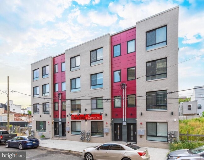 Building Photo - 1521 N Stillman St