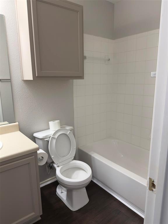 Building Photo - 14516 Charles Dickens Dr
