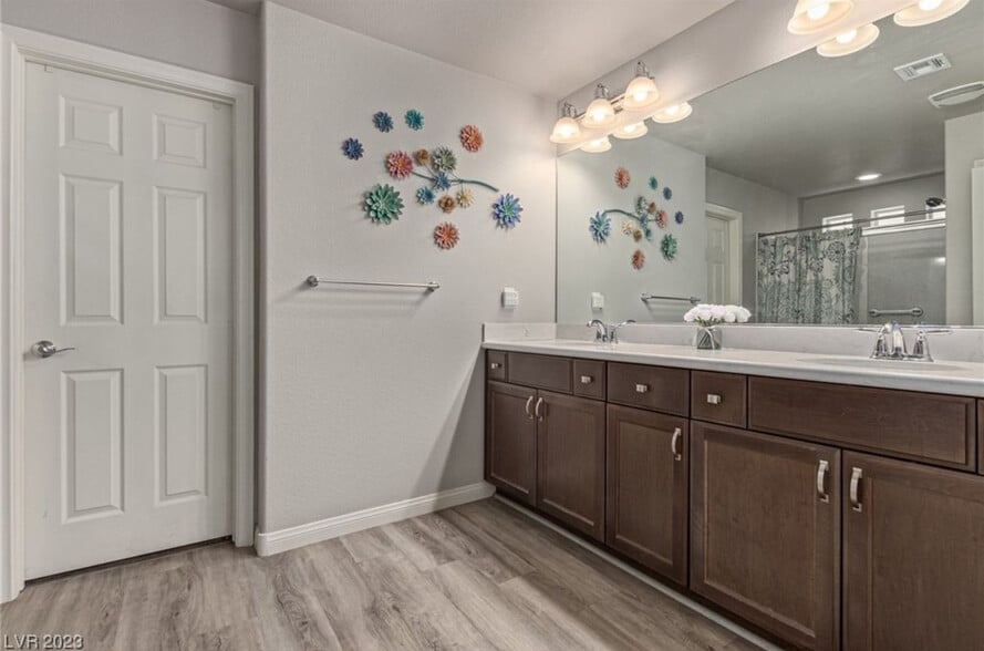 Building Photo - 9784 Kodiak Island Ct