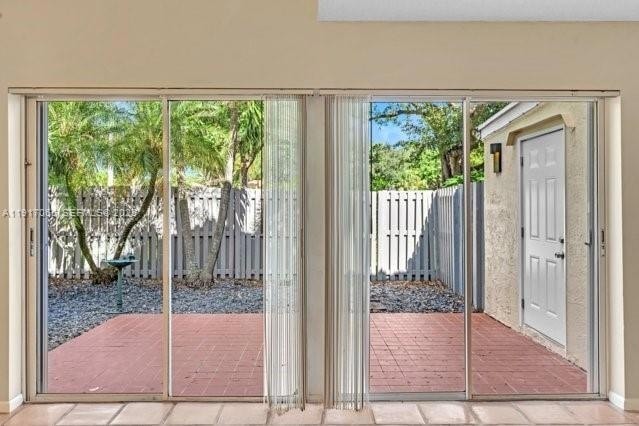 Building Photo - 1353 Springside Dr