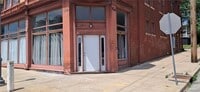 Building Photo - 1421 Penn St