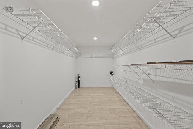 Building Photo - 139 Adrienne Ave