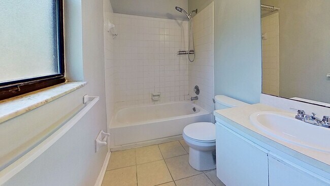 Building Photo - Desirable home in St. Johns County