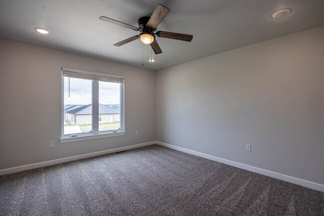 Building Photo - 90a SE 361st Rd