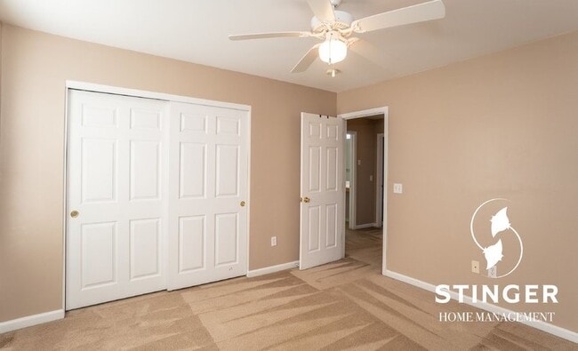Building Photo - 82 Shadow Moss Dr