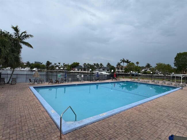 Building Photo - 851 Three Islands Boulevard