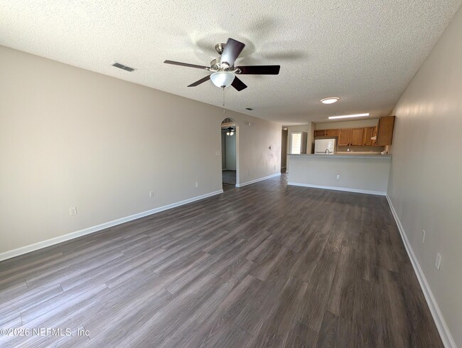 Building Photo - 127 Plantation Point Dr