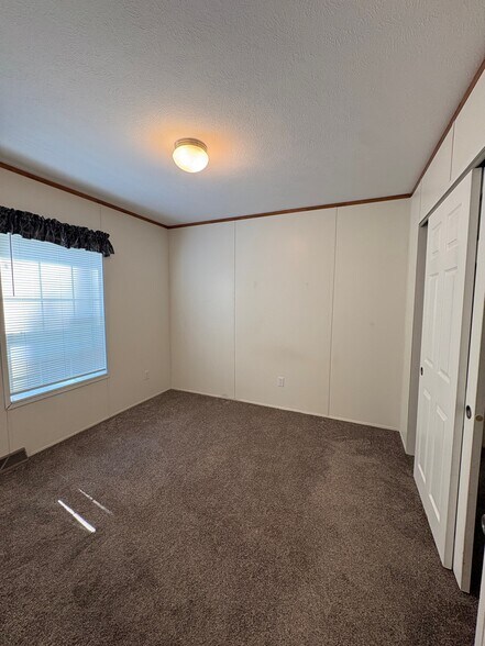 Building Photo - 45 Mantua Grove Rd