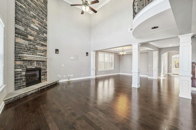 Building Photo - 670 Bell Creek Rd