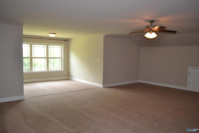 Building Photo - 104 Rushing Brook Dr