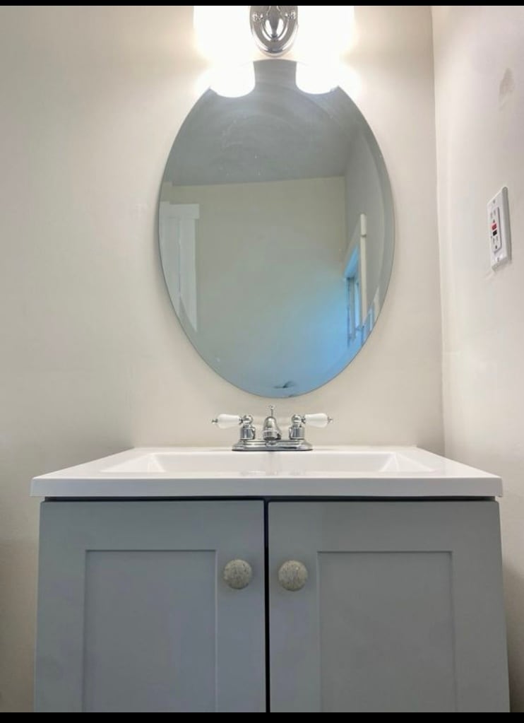 Building Photo - 2611 4th Ave