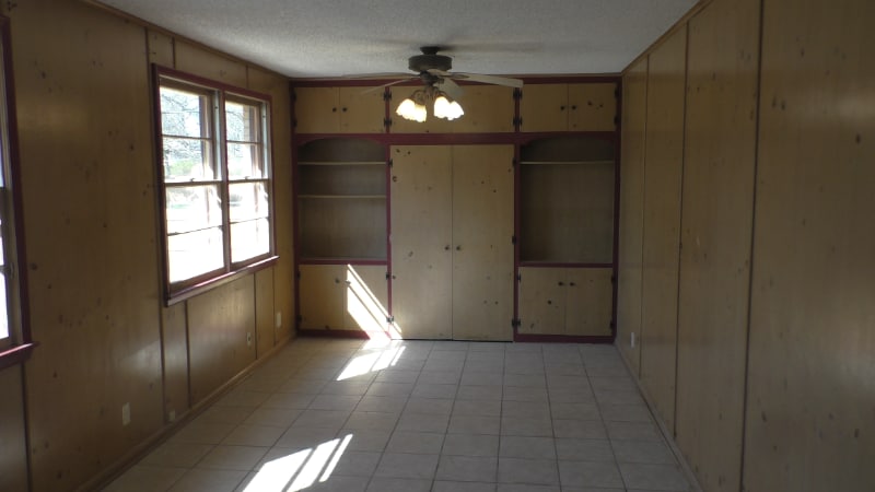 Building Photo - 3301 Sheridan Rd