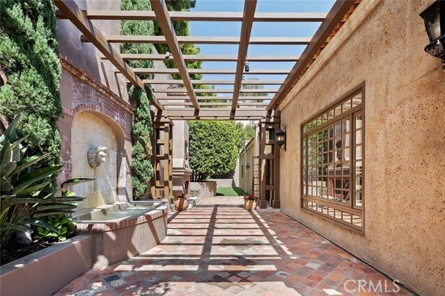 Building Photo - 1316 Beverly Grove Pl