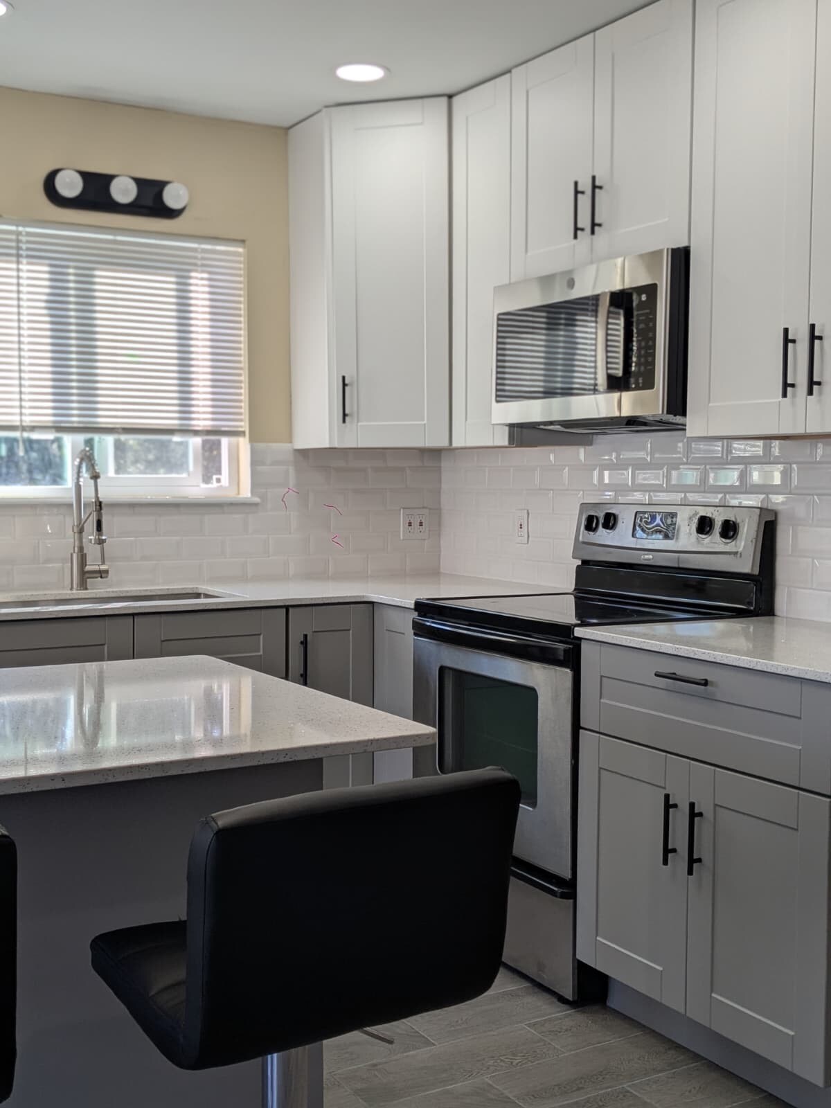 Building Photo - 3700 Golf Colony Ln