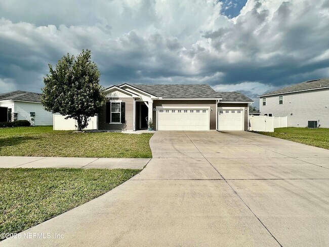Building Photo - 1443 Tropical Pine Cove