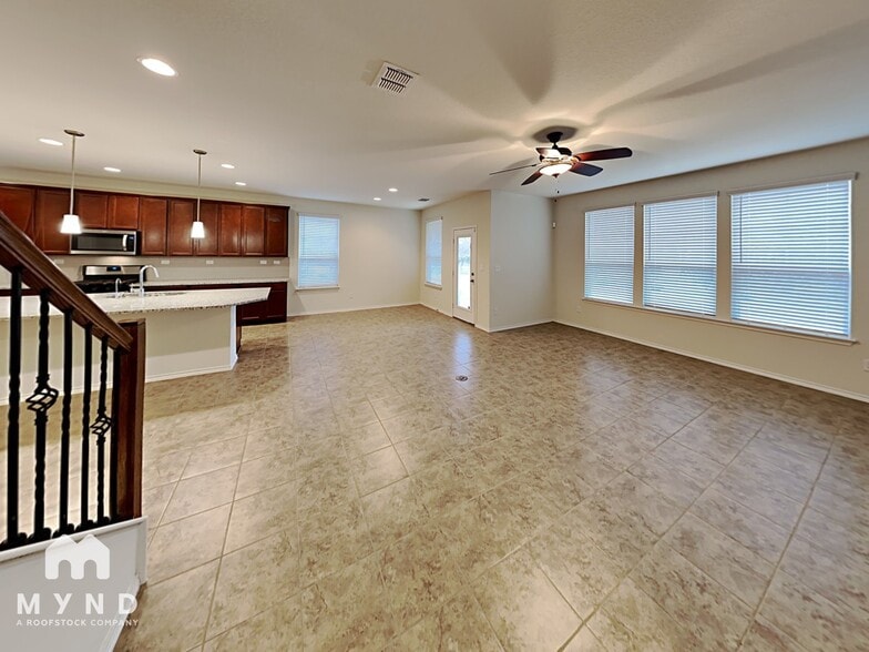 Building Photo - 9023 Canopy Bnd