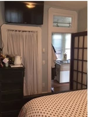 Building Photo - 46 Revere St