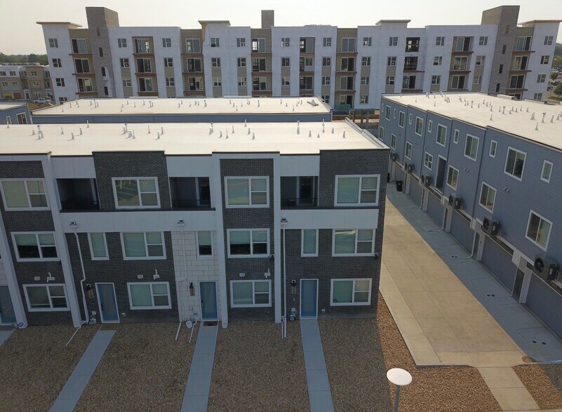 Building Photo - 356 Geneva St