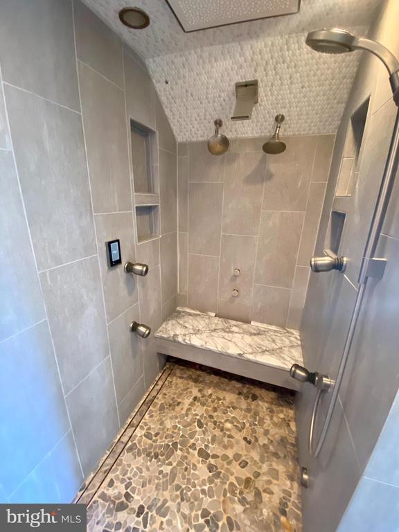 Building Photo - 112 England Run Ln