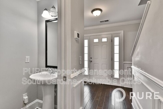 Building Photo - 1074 Acacia Ln