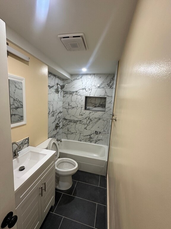 Building Photo - 124 First St