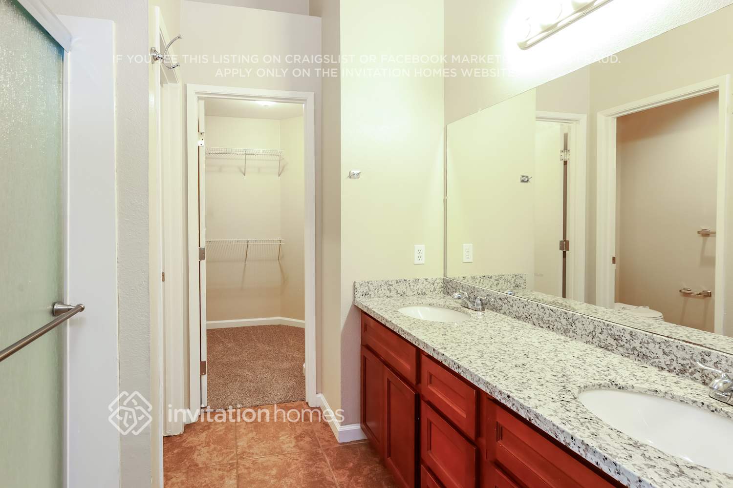 Building Photo - 1802 Gardenia Ct