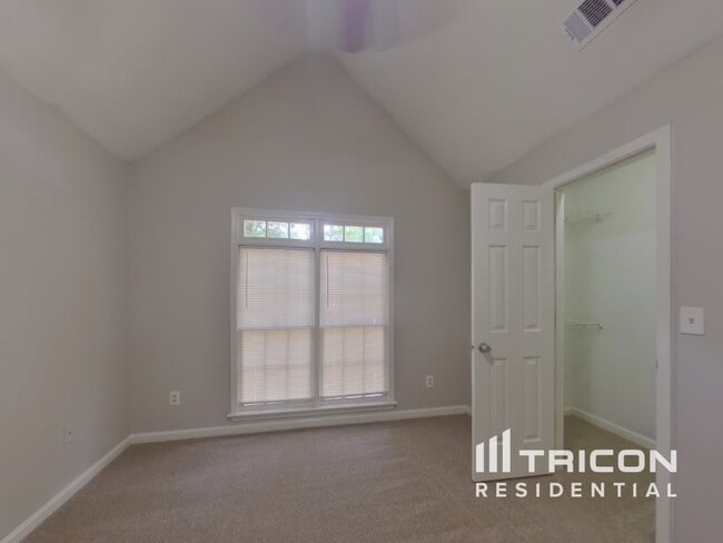 Building Photo - 7057 Wind Run Way