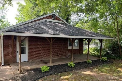 Building Photo - 2712 Memorial Ave