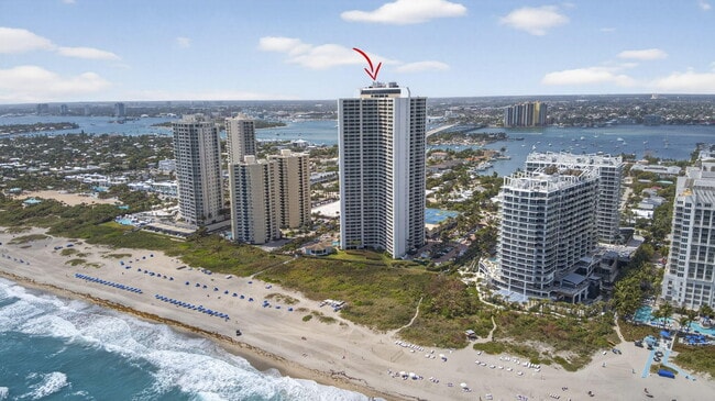 Building Photo - 3000 N Ocean Dr