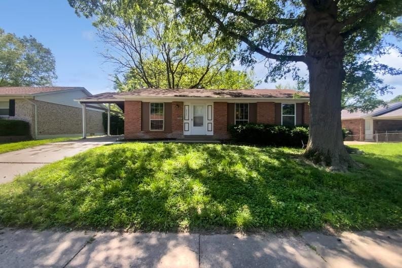 Primary Photo - 2540 Courtyard Pl