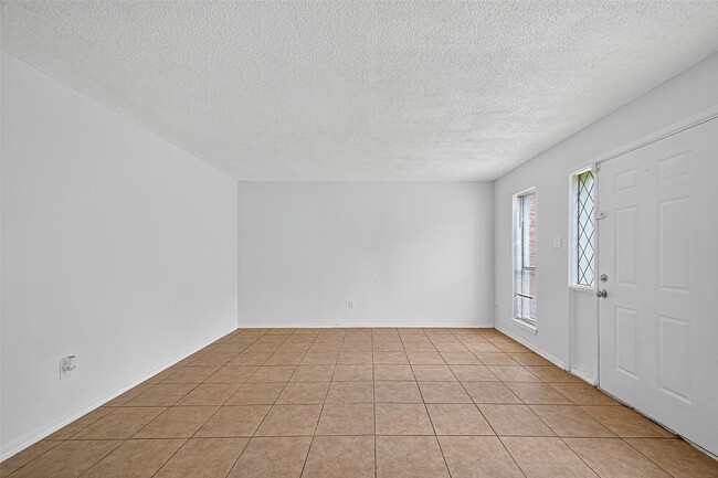 Building Photo - 7839 Cook Rd