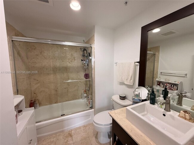 Building Photo - 10 Aragon Ave