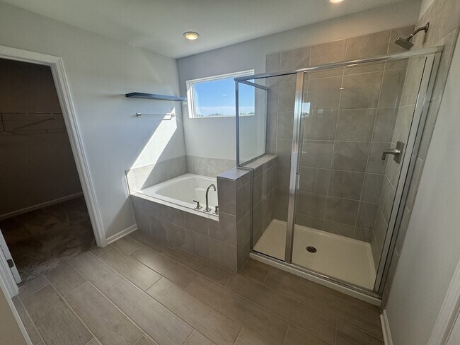 Building Photo - 511 Forsberg Ct