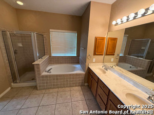 Building Photo - 7414 Carriage Bay
