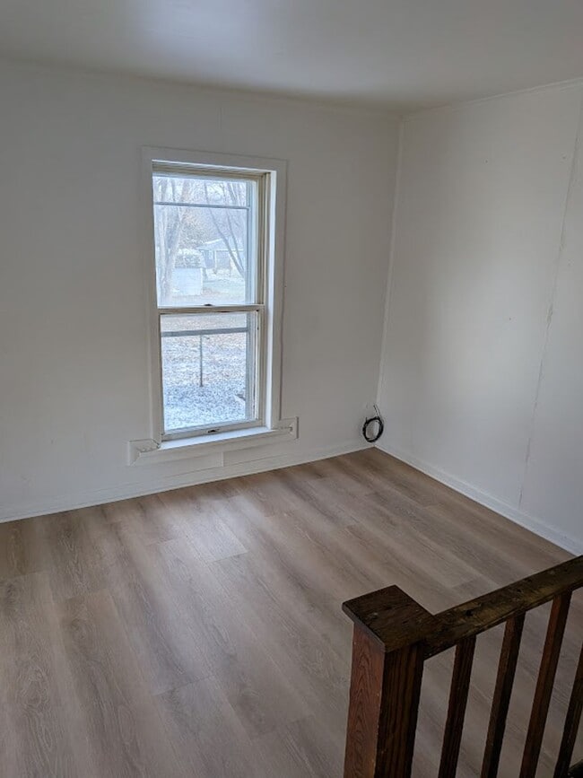 Building Photo - 622 Beckham St